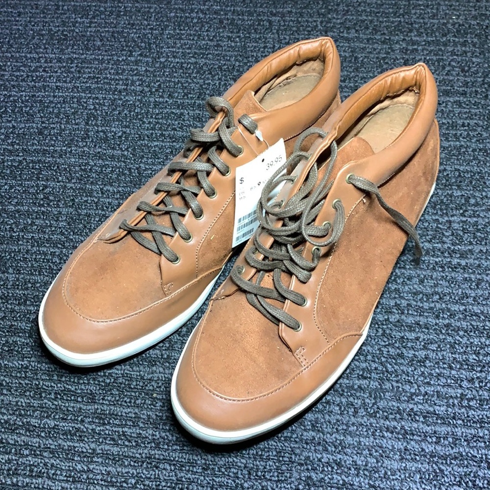 Brown H&H Shoes Size 9